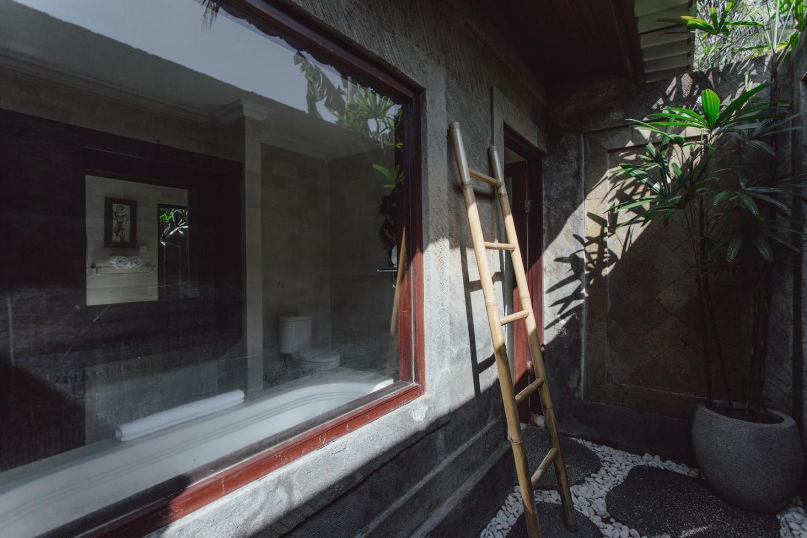 Kishi-Kishi Artvilla Blahbatu Exteriör bild